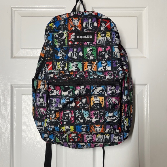 Multicolor Backpack Roblox - Picture 2 of 3